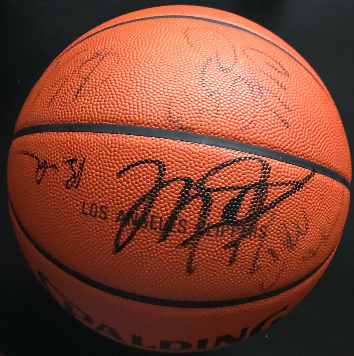 1990-91 Chicago Bulls Team Signed Autographed Basketball w 1990-91 Chicago Bulls Team Signed Autographed Basketball w