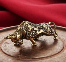 Brass Bull Ox Cow Key Pendant Figurine Small Animal Statue Office Decoration Toy