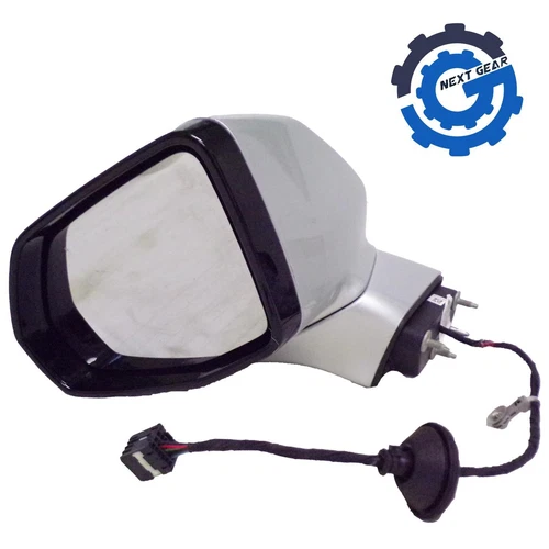 OEM GM Left Silver Side Wing Mirror No Blind for 2019-23 Cadillac XT4 84952112