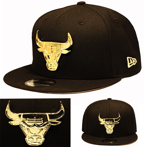 New Era Chicago Bulls Black Snapback Hat NBA Metallic Gold Team Badge Cap - Picture 1 of 7