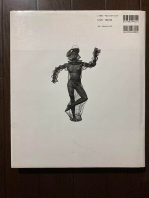 【洋書】Irving Penn regards the work of … Irving Penn Regards the Work of Issey Miyake Hardcover Art Book In