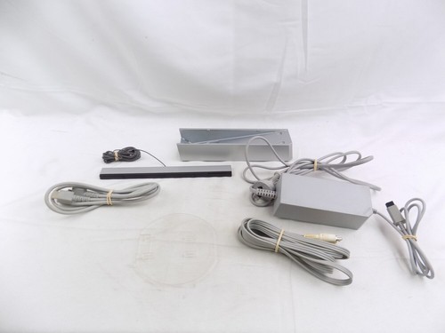 Boxed Nintendo Wii Console Motion Plus Box with Cables (No Controller) - Picture 3 of 5