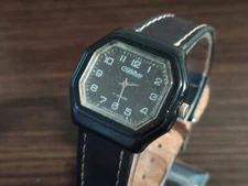 Vintage watch Soviet SLAVA USSR plastic   watch USSR  Watch 