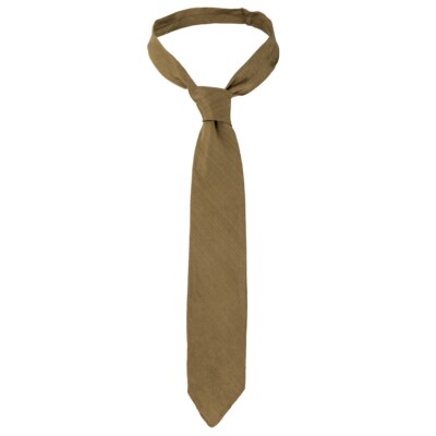 khaki tie