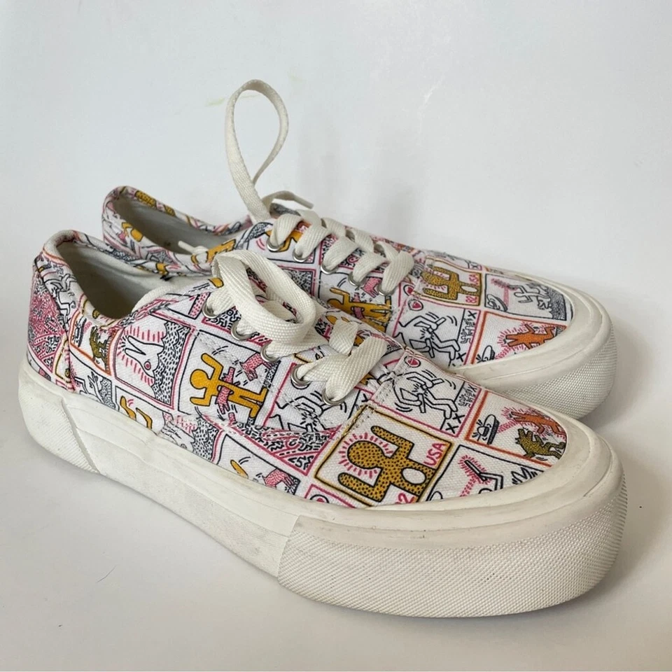 H&M Men’s Keith Haring Limited Edition Pattern White Canvas Sneakers Graphic 8.5 - Image 2 of 4