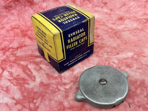 NOS 1930-1940's R4 Radiator Cap Dodge,Ford Truck. Willys Jeep ,Mercury, Lincoln - Picture 1 of 8