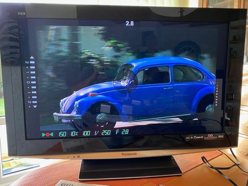 Panasonic Viera TX-37LZD800F 94 cm (37 Zoll) 1920x1080 Pixel - LCD Fernseher - Bild 3 von 11