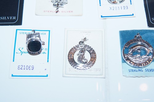 VINTAGE LOT OF 11 925 STERLING SILVER BALLERINA GLOVE DOLPHIN CHARM MARKED NEW - Picture 7 of 10