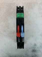 R38-2015 Zinsco  2 Single Pole Twin Tandem 15A 20A Thin R382015 Chipped handle