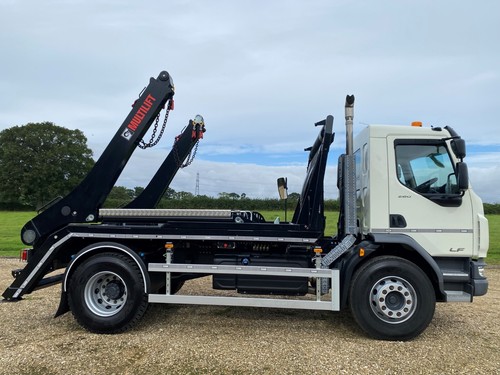 DAF LF 260 FA HIAB SKIP LOADER £ 119950 PLUS VAT FERNDOWN COMM 01202 877345 - Picture 3 of 12
