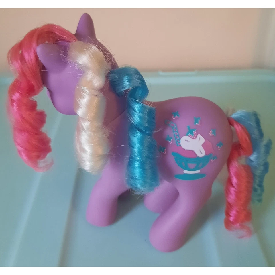 Cucharadas de fresa G1 My Little Pony de colección soda sippin casi nuevas Hasbro MLP raras difíciles de encontrar Foto 3 de 4