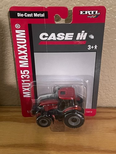 2006 ERTL Case IH MXU135 Maxxum Tractor and New Holland Spreader 1/64 Die-Cast - Picture 2 of 7