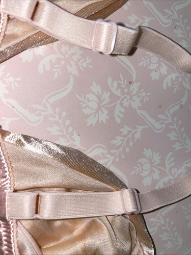 Victoria's Secret Second Skin Satin BH 38 C vorne geschlossen glänzend nude UW Vintage - Bild 6 von 12