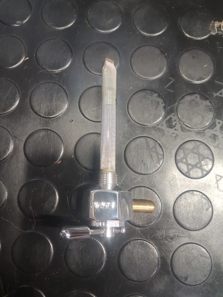 Pingel Power-Flo Petcock 22mm 3/8in NPT Chrome 90° Inward 6211-CH - Image 1 of 3