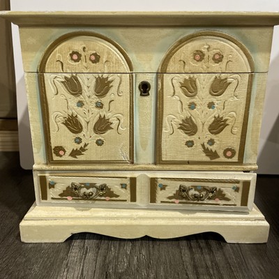 VTG Royal Sealy Musical Jewelry Box Chest of Drawers 8  High Made in Japan