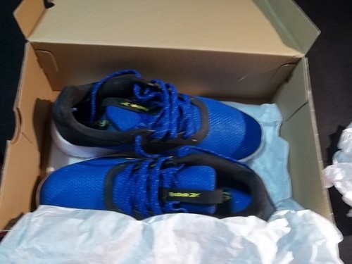 Reebok Größe 9 UK 10 US BLAU/WEISS IM KARTON
