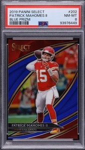 2019 Select Field Level Blue Prizm Patrick Mahomes II /75 #202 PSA 8 NM-MT