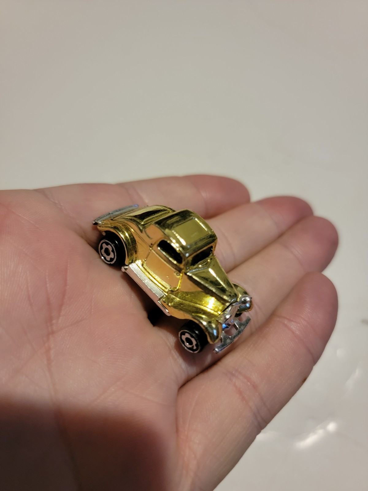 Hot Wheels Micro World 1979 Color Racer ‘34 Ford Roadster Car Diecast Gold