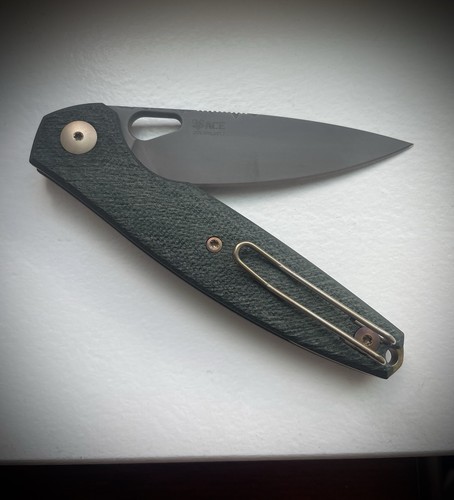 CUSTOM Giant Mouse”Robinhood” REO -Etched Magnacut, Textured Dyed Canvas Micarta