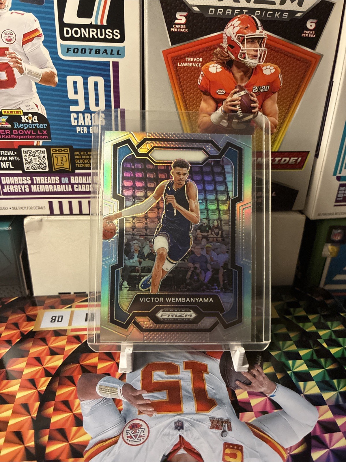 2024-25 Panini Prizm Draft Picks - Victor Wembanyama #99 Hyper Prizm