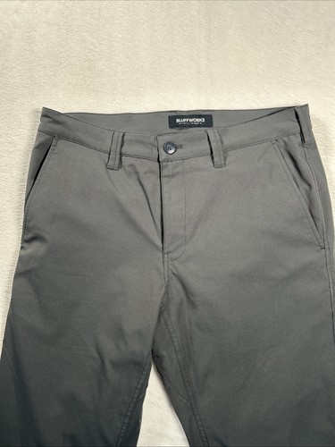Bluffworks Ascender Pants Mens 32 x 30 Gray Tailored Fit Travel Dress Chinos - Picture 2 of 9