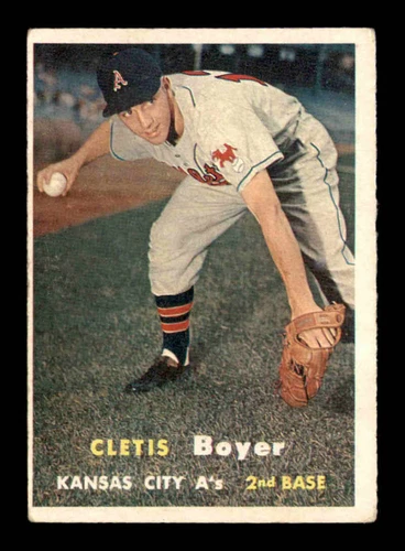 1957 Topps #121 Clete Boyer RC VGEX X3010469