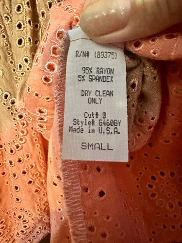 Sky Women's Floral Top Peach Tie Dye Embroidered Size Small - Picture 5 of 9