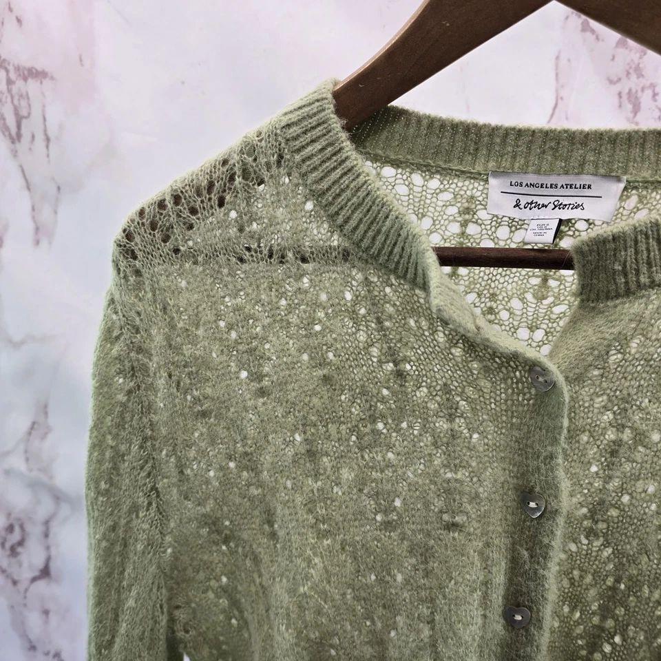 & Other Stories Suéter Mujer Pequeño Cárdigan Verde Tejido Lana Alpaca Corazón  Foto 2 de 4