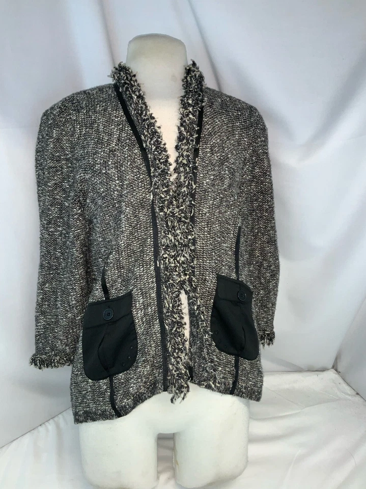 Hugo Boss Chaqueta Suéter L Mujer Gris Lana Hasta la Cintura Turquía YGI H1-332 Foto 2 de 4