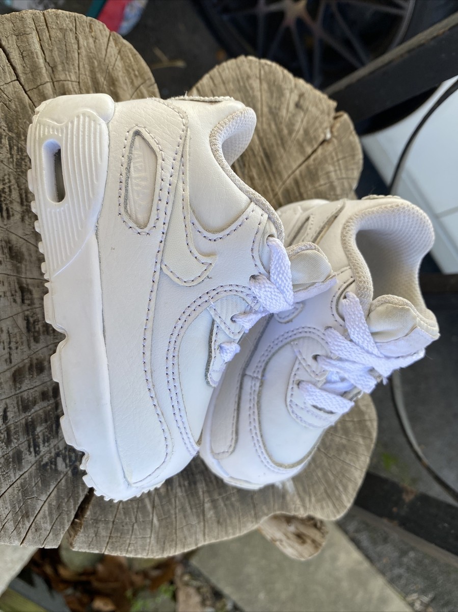 baby toddler Nike Air Max Sz 4c sneakers white shoes unisex
