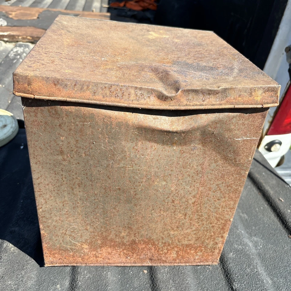 Rare J B Carr Biscuit Company Metal Box Tin Display Cookies Advertising J.B.  - Image 4 of 4