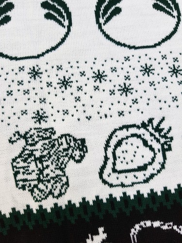 The Body Shop Xmas Jumper Black White Green Fair Isle Sweater XL X-Large Novelty - Picture 13 of 15