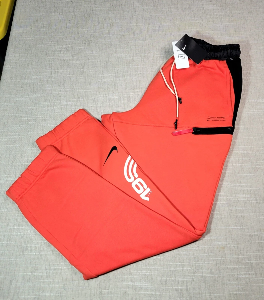 Kyrie irving jogging hot sale pants