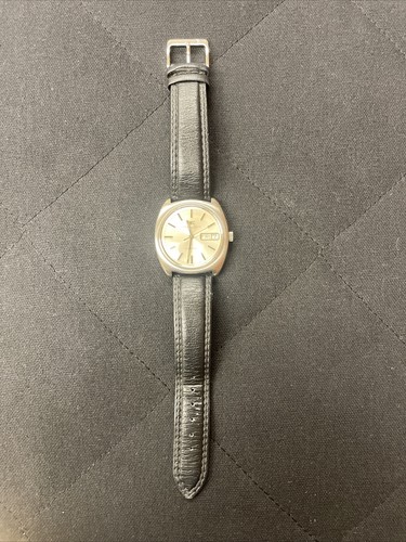 IWC Steel 1970's Electronic Tuning Fork Watch “Accutronic” With Date/Day - Picture 4 of 15