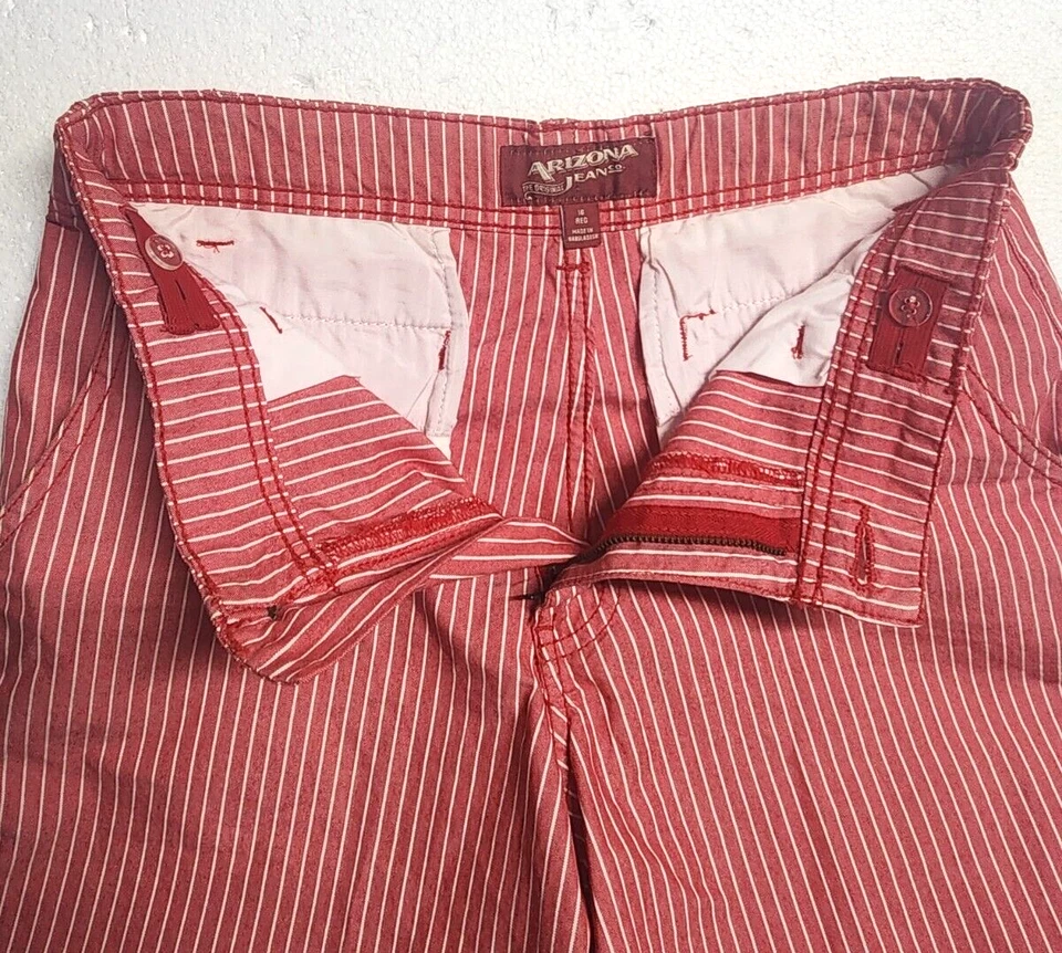Pantalones Cortos Arizona Jeans Co Para Hombre Talla 16 Rojo Rayas Informales Chino Frente Plano Foto 2 de 4