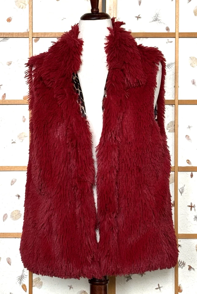 Betsey Johnson Red Faux Fur Leopard Reversible Vest Glam Furry XL - Image 3 of 4