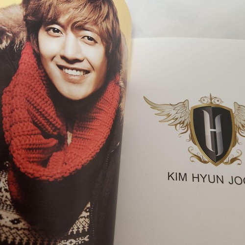 KIM HYUN JOONG Photo Book - Picture 3 of 11