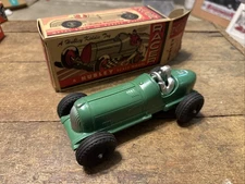 Hubley Kiddie Toy die cast scale model racer no. 457 with driver in original box