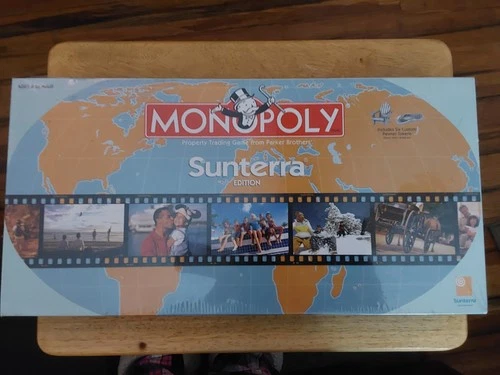 Vintage Monopoly Sunterra Edition Board Game Hasbro USAopoly New Sealed