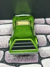 Hot Wheels Redline Tri Baby Light Green *NM* crumbler base!! 