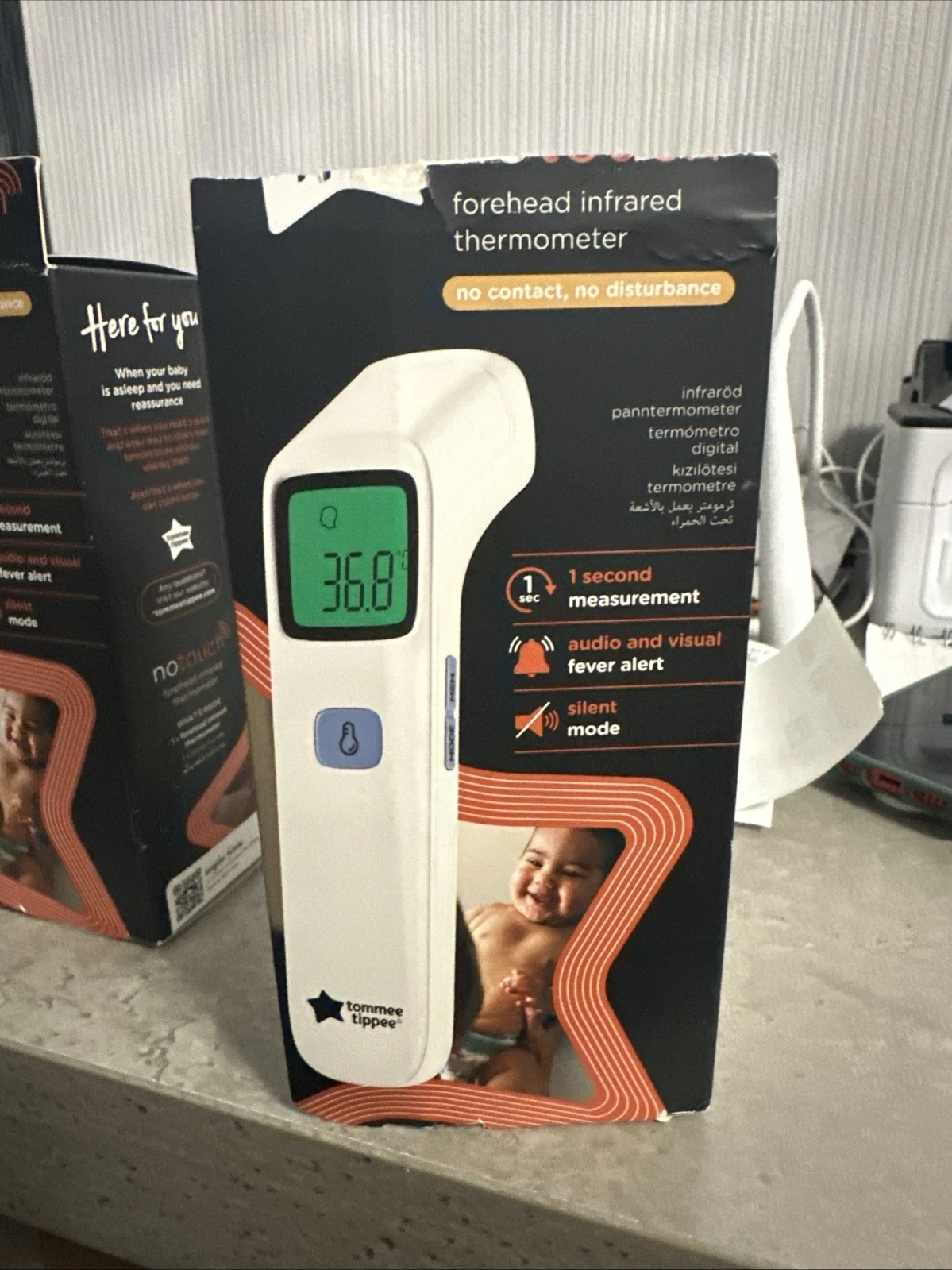 Tommee Tippee No Touch Infrared Forehead Digital Thermometer NEW 0m+ 1 sec