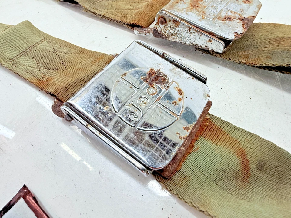 OEM 1955 - 1986 Kaiser Jeep CJ5 CJ6 Seat Lap Belt & Buckle CJ C42-15 - Image 4 of 4