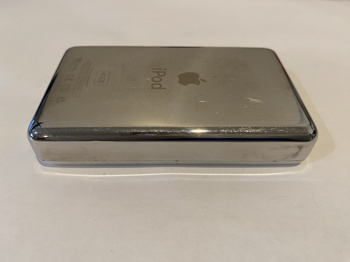 Apple iPod Classic 第3世代 40GB Apple iPod Classic 3rd Generation White 40GB A1040 FULLY