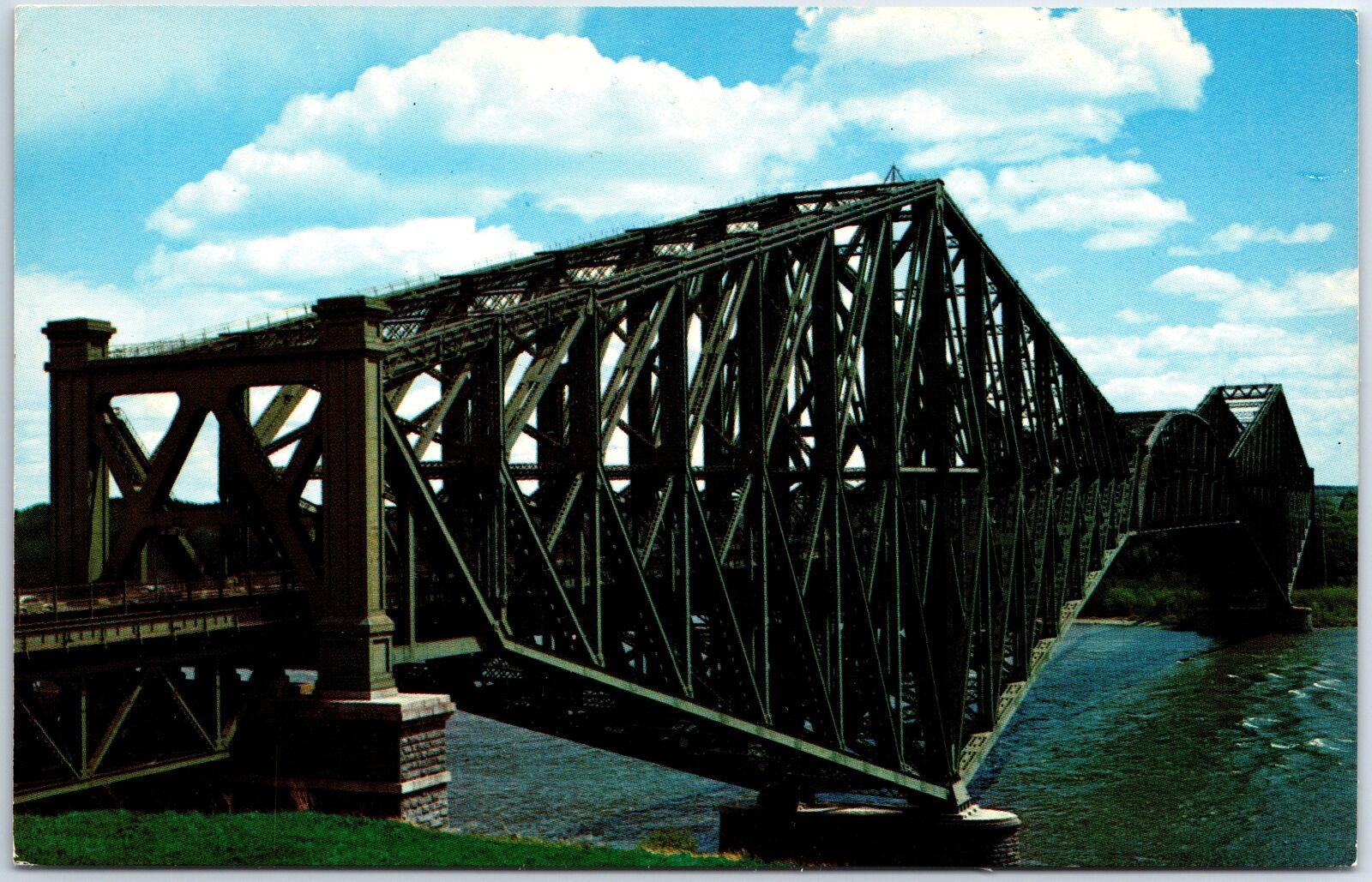 VINTAGE POSTCARD THE QUEBEC BRIDGE AT QUEBEC CANADA