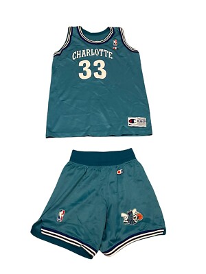 Vtg Charlotte Hornets Boys Jersey Set Shorts 33 Alonzo Mourning