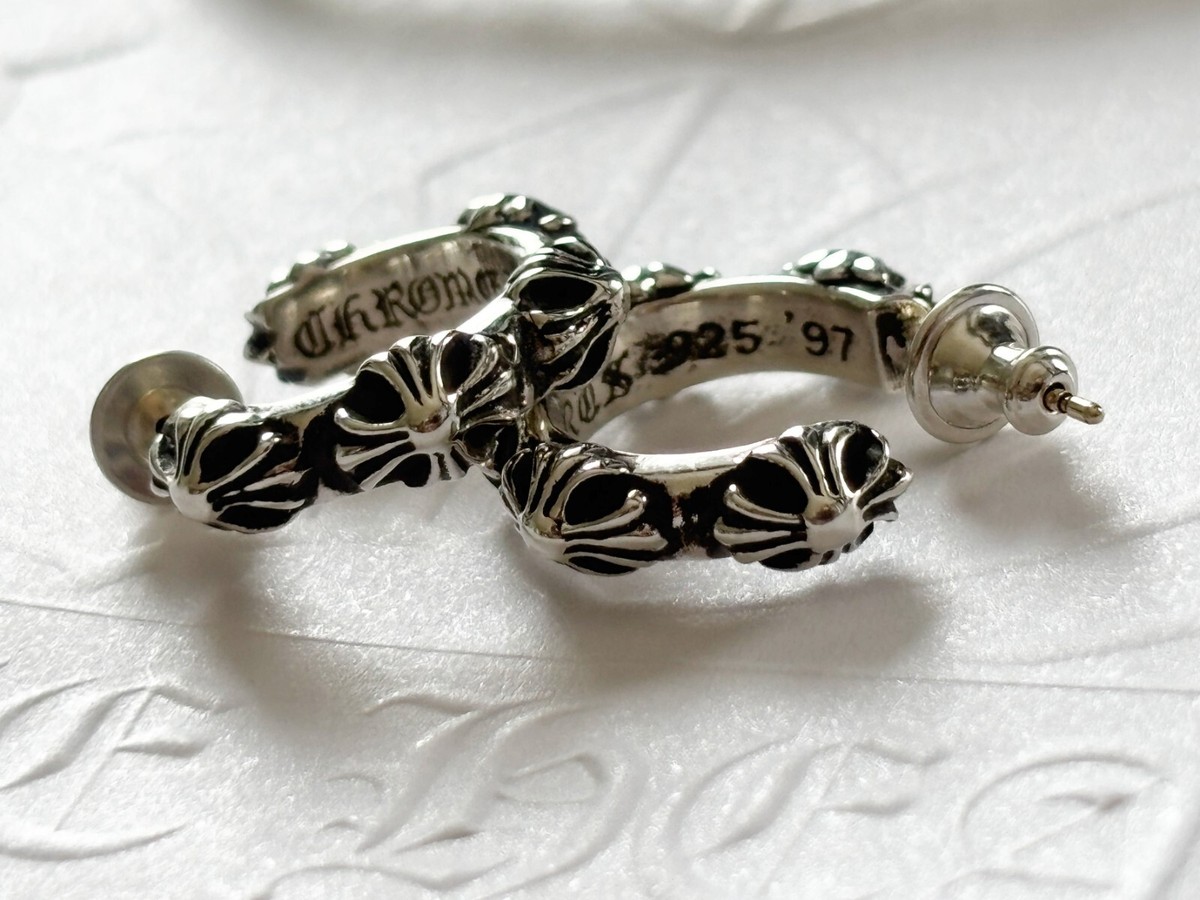［超希少］Chrome Hearts \"HOOP SCROOL\" pierce 超希少］Chrome Hearts 