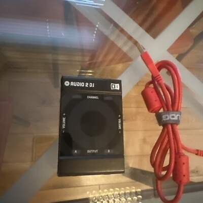Native Instruments Traktor Audio 2 /Pro DJ Soundkarte
