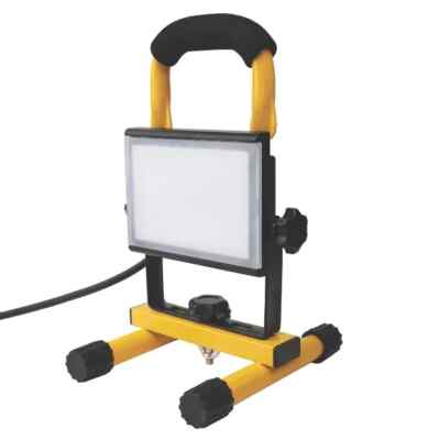 Netzbetriebene LED Arbeitsleuchte 10W 1000LM 220-240V Stecktaschenlampe Innen & Außen