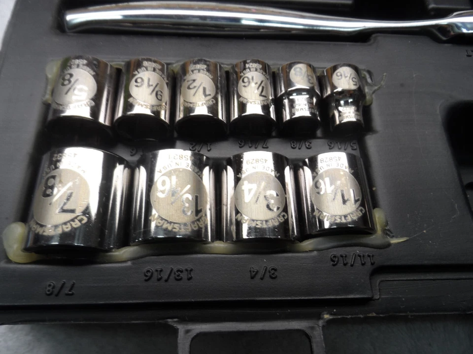 Craftsman 3/8" Drive SAE MM Ratchet Socket Wrench Set, USA, 22 pcs 6pt PN 45882 - Image 4 of 4