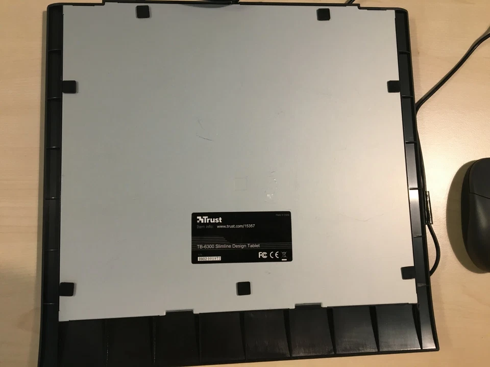 Trust Grafiktablet TB-6300 Slimline Design Tablet inkl. Maus mit Stift - Bild 3 von 3